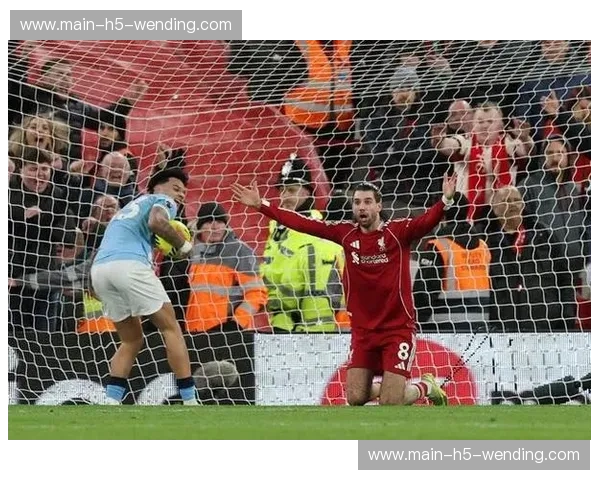 谢尔基空门进球被吹无效 索博斯洛伊为此付出红牌代价